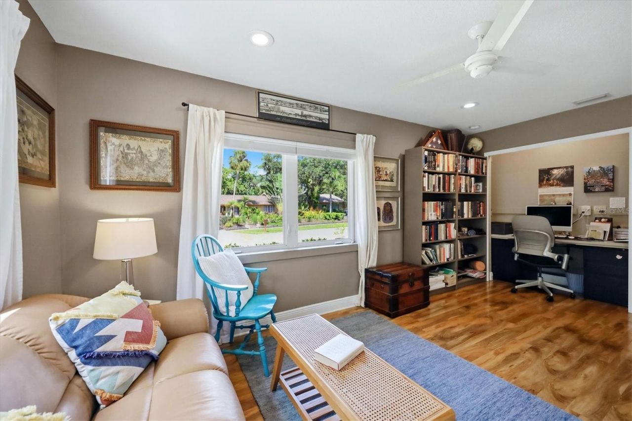 942 Virginia Drive, Sarasota, FL 34234 Photo