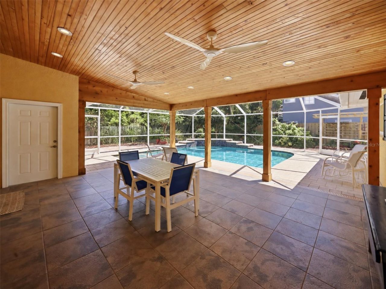 942 Virginia Drive, Sarasota, FL 34234 Photo