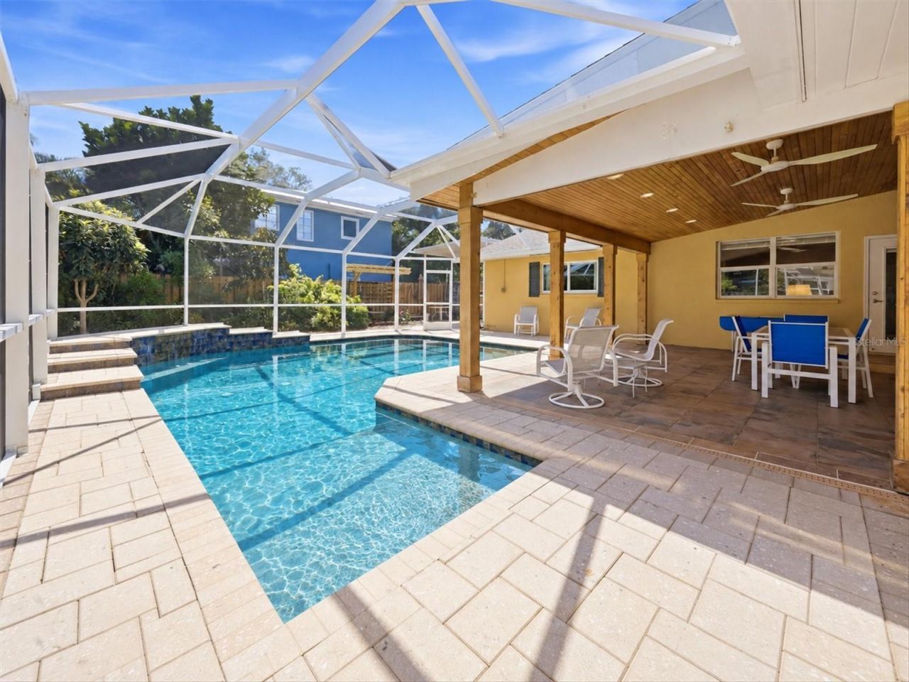 942 Virginia Drive, Sarasota, FL 34234 Photo
