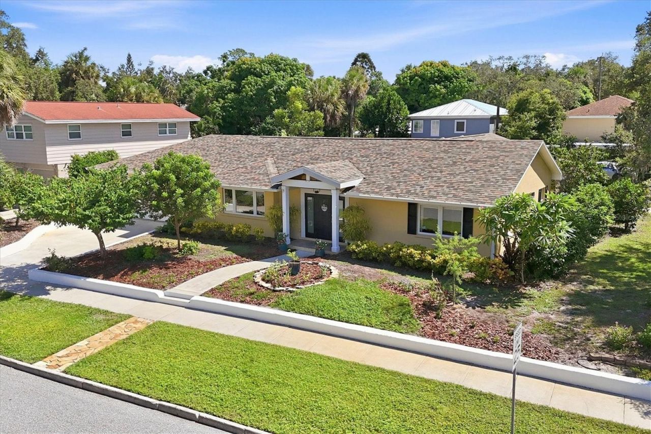 942 Virginia Drive, Sarasota, FL 34234 Photo