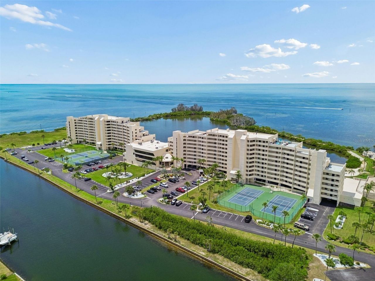 6009 Sea Ranch Drive, Unit 302, Hudson, FL 34667 Photo