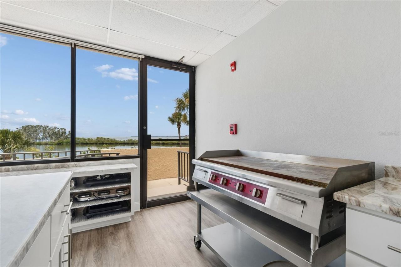 6009 Sea Ranch Drive, Unit 302, Hudson, FL 34667 Photo