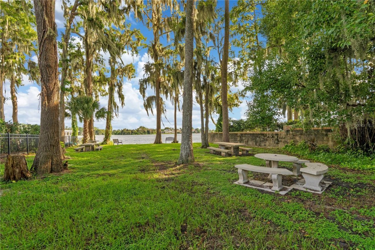 2000 E Adams, Maitland, FL 32751 Photo