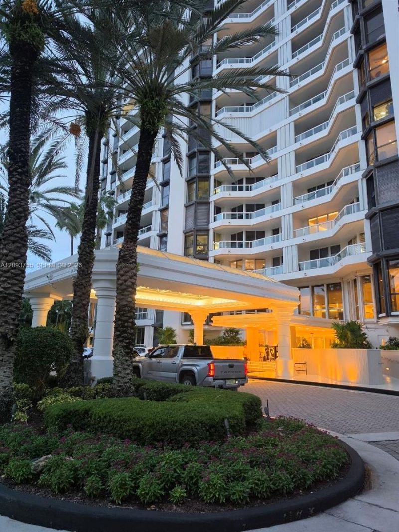 21205 Yacht Club Dr, Unit 3105, Aventura, FL 33180 Photo