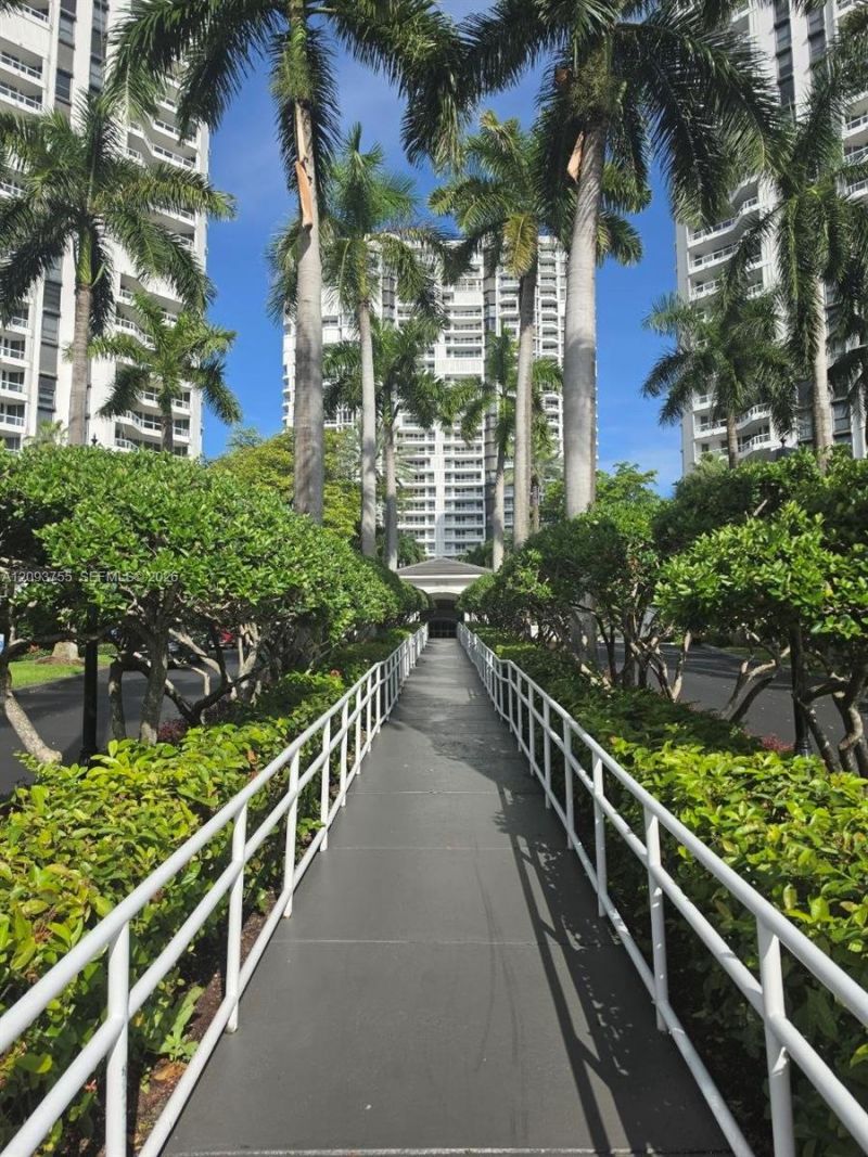 21205 Yacht Club Dr, Unit 3105, Aventura, FL 33180 Photo