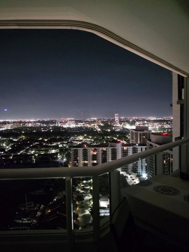 21205 Yacht Club Dr, Unit 3105, Aventura, FL 33180 Photo