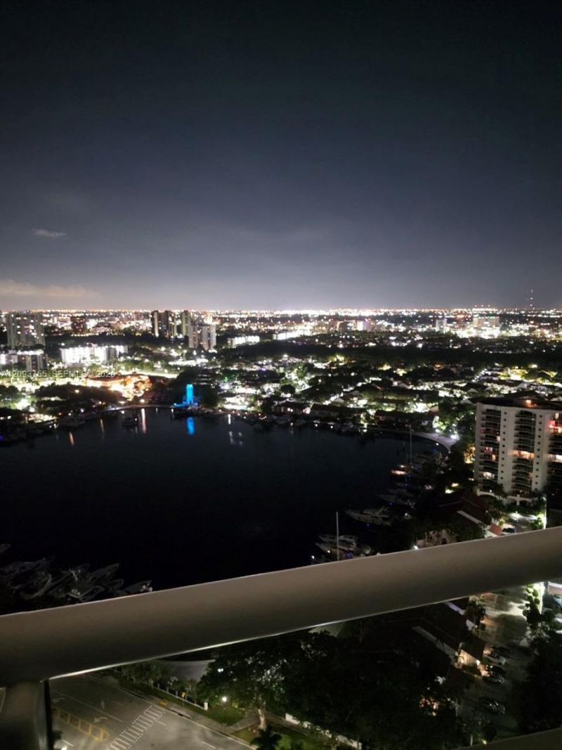 21205 Yacht Club Dr, Unit 3105, Aventura, FL 33180 Photo