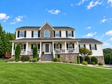 231 Longhill Road, Goode, VA 24556