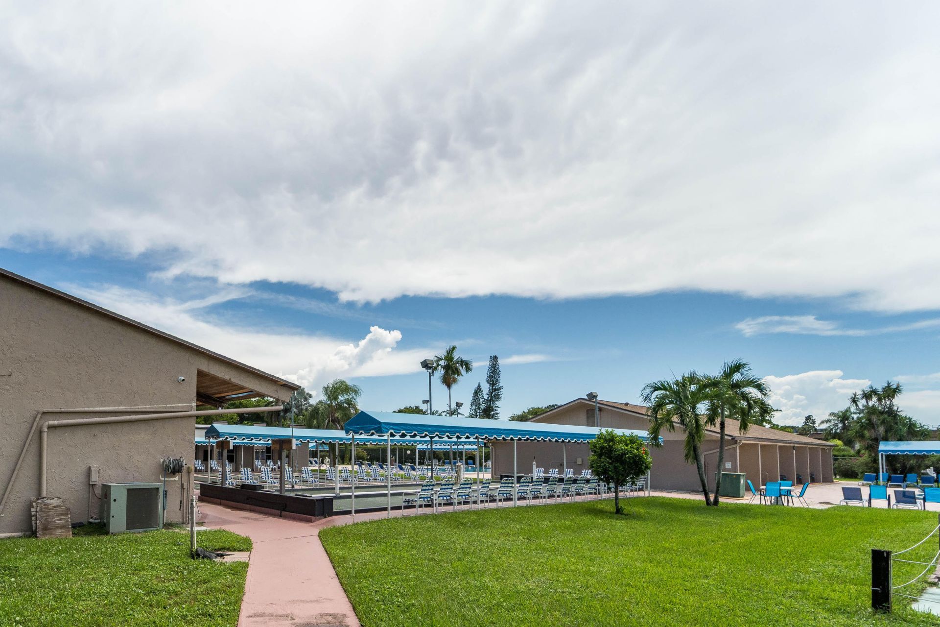 705 Lori Drive, Unit 112, Palm Springs, FL 33461 Photo