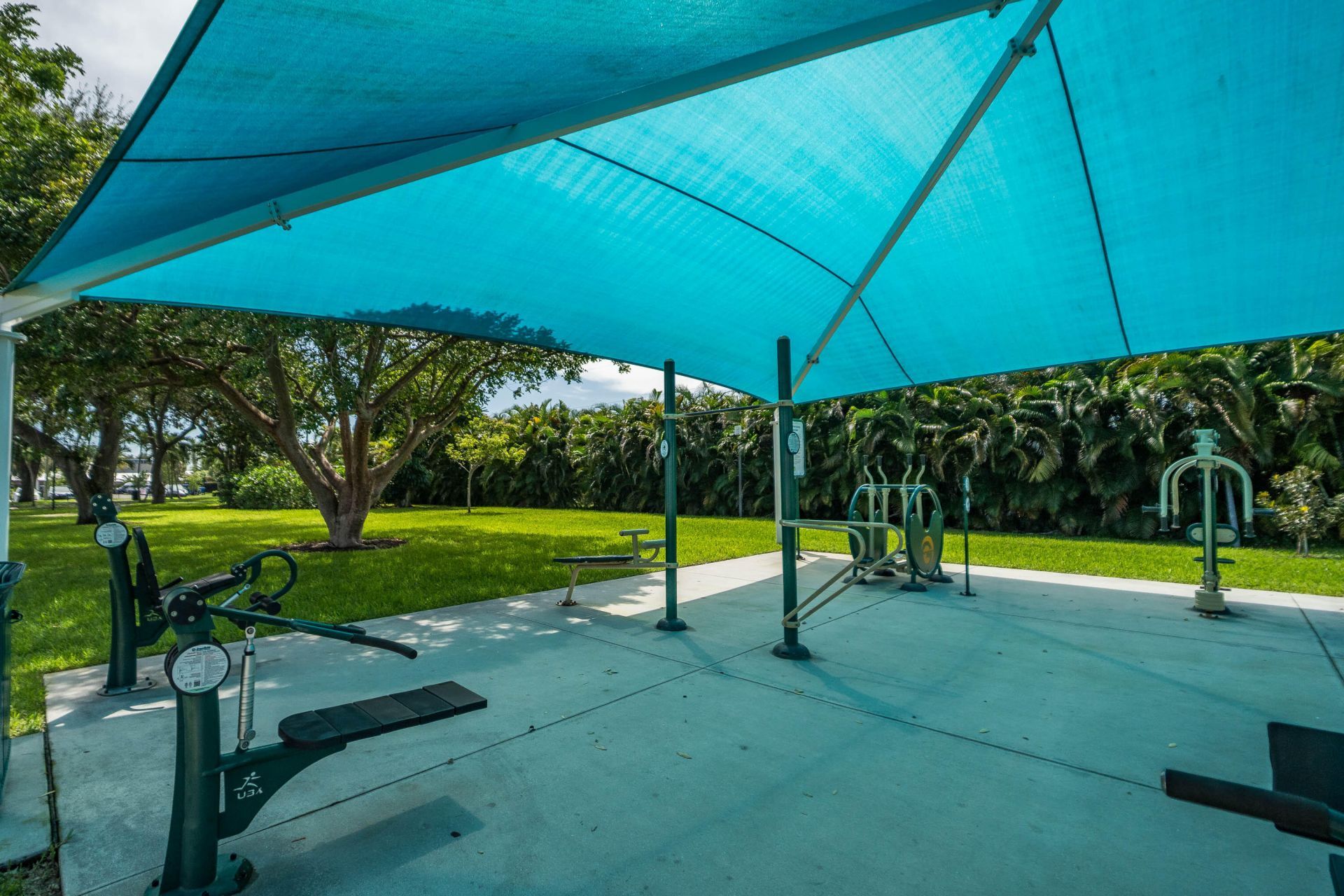 705 Lori Drive, Unit 112, Palm Springs, FL 33461 Photo