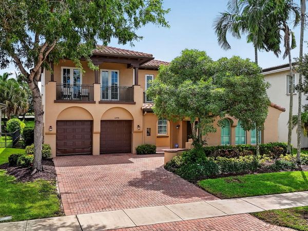 10998 NW 78th Place, Parkland, FL 33076