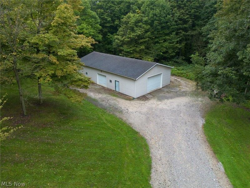 8963 Kettering Road, East Rochester, OH 44625 Photo 14