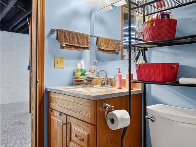 8963 Kettering Road, East Rochester, OH 44625 Photo 19