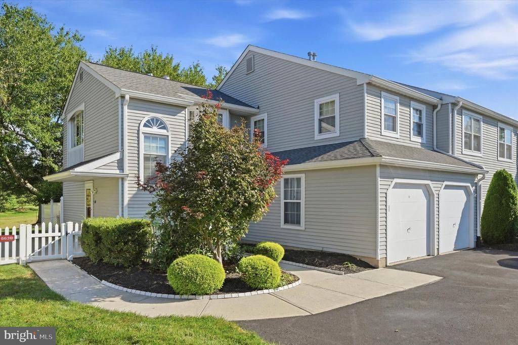 663B ROSE HOLLOW DRIVE , YARDLEY, PA 19067