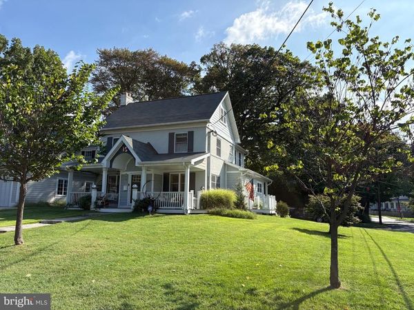 8601 HEMPSTEAD AVENUE, BETHESDA, MD 20817