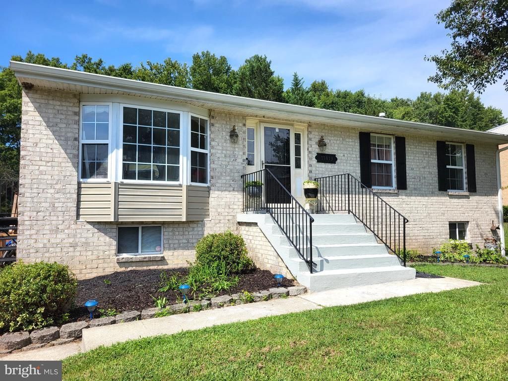 11819 SYLVIA DRIVE, CLINTON, MD 20735