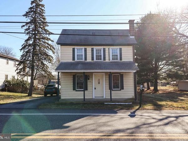 6481 CHAMBERS HILL ROAD , HARRISBURG, PA 17111