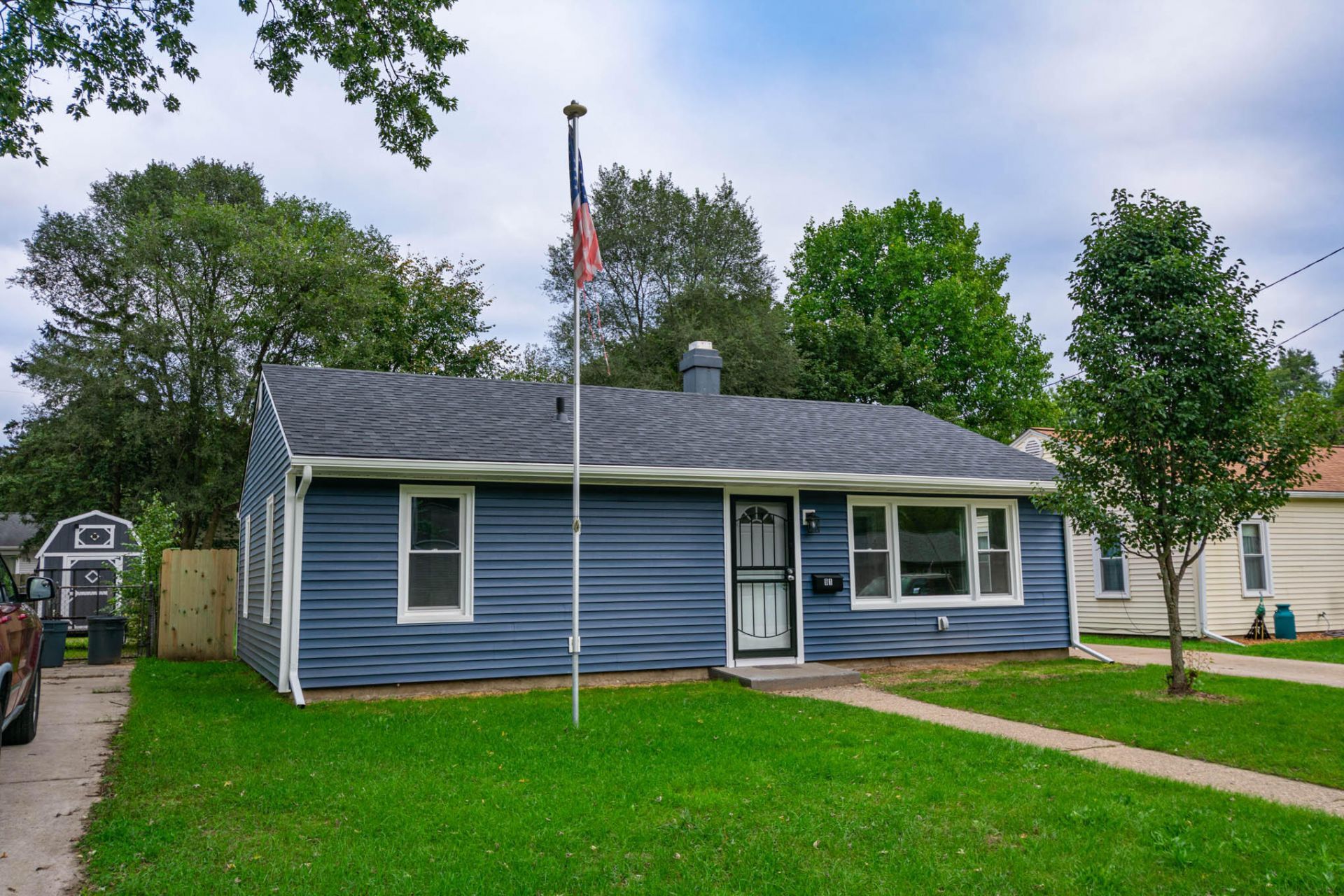 91 S Cedar Avenue S, Battle Creek, MI 49037 Main Photo