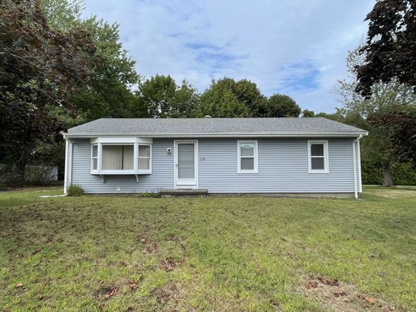 114 Folsom Ave, Somerset, MA 02726