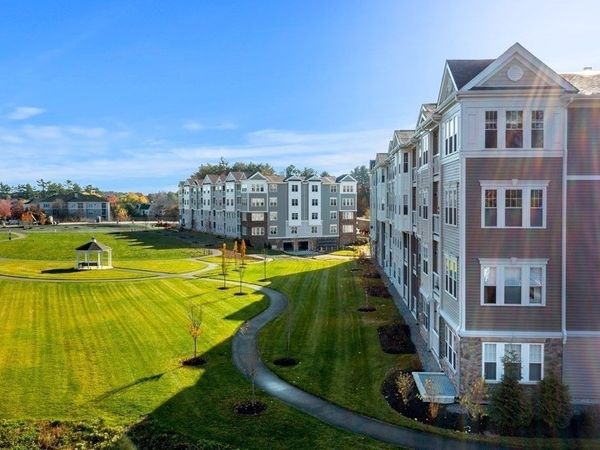 320 Martins Landing, Unit 2510, North Reading, MA 01864