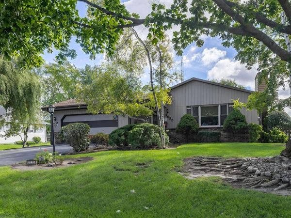 2035 Dustir DRIVE, Racine, WI 53402
