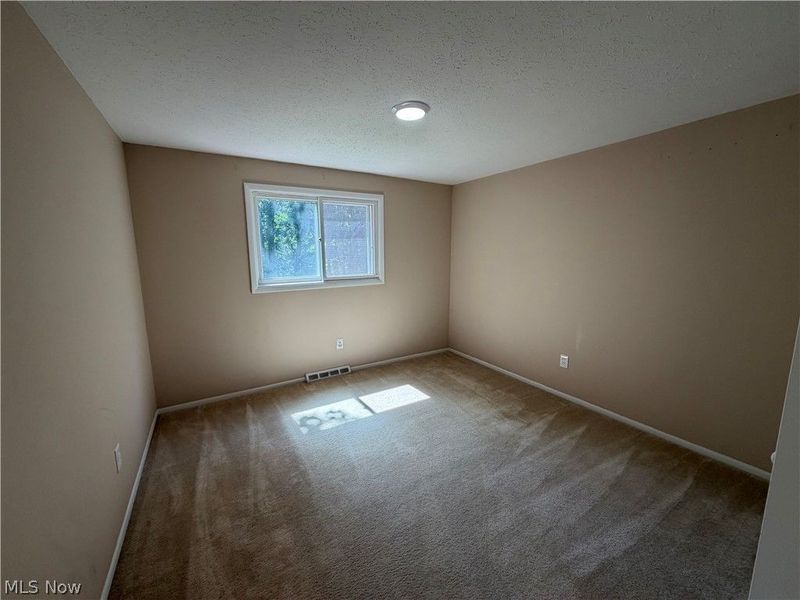 33170 Ledge Hill Drive, Solon, OH 44139 Photo 12
