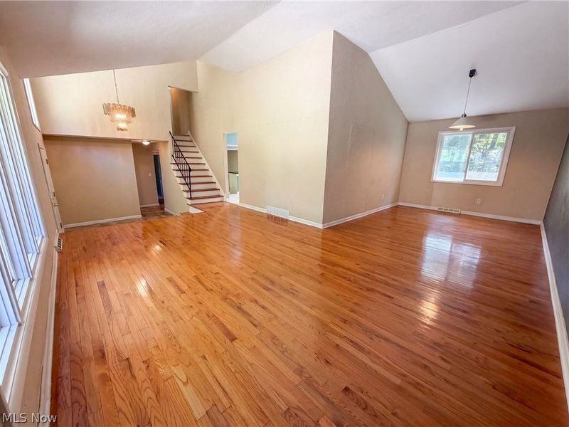 33170 Ledge Hill Drive, Solon, OH 44139 Photo 3