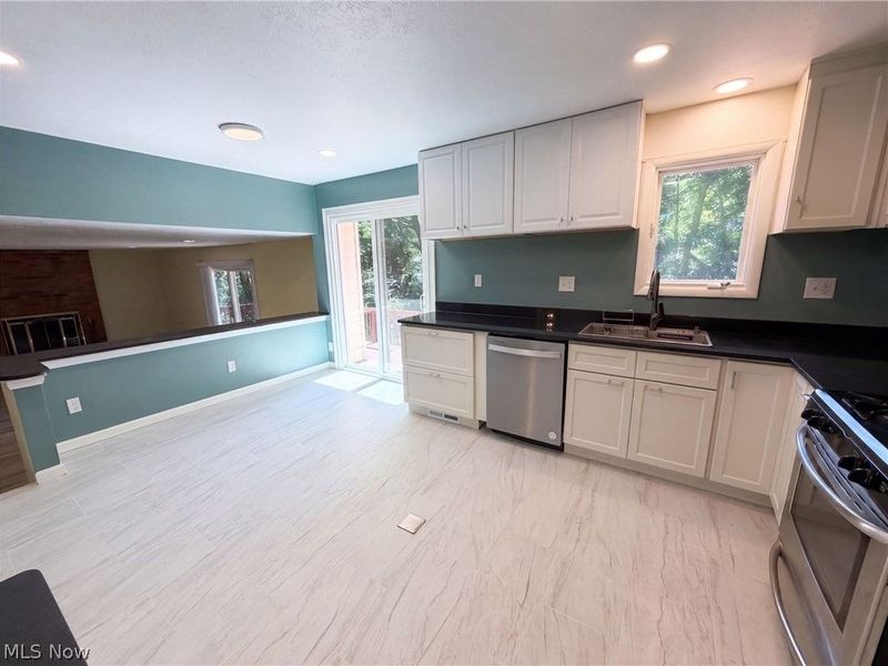 33170 Ledge Hill Drive, Solon, OH 44139 Photo 6