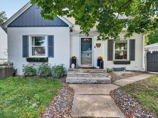 4530 Vincent Avenue N, Minneapolis, MN 55412