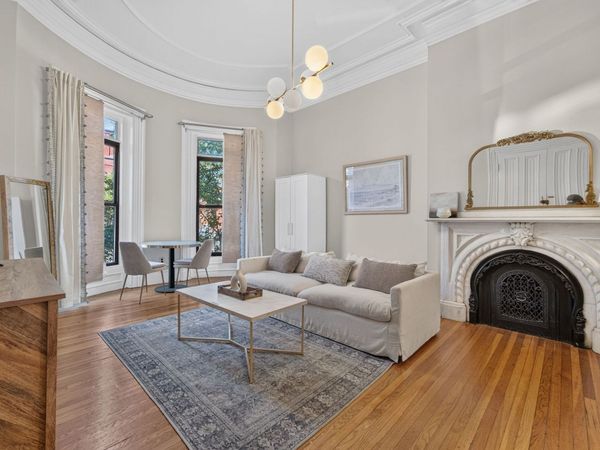 656 Tremont St, Unit 2A, Boston, MA 02118