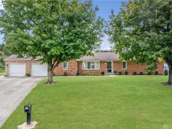 121 New Haven Drive, Urbana, OH 43078