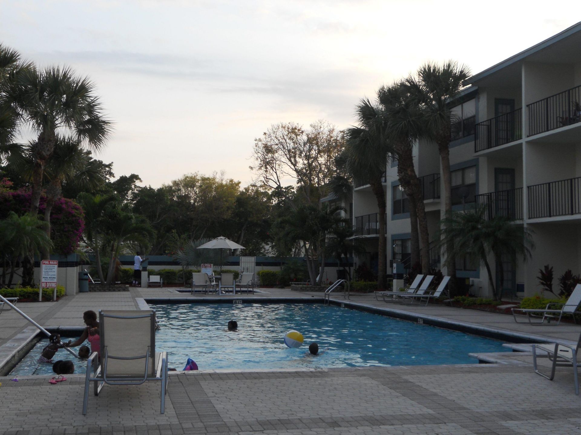 752 Executive Center Drive, Unit 112, West Palm Beach, FL 33401 Photo