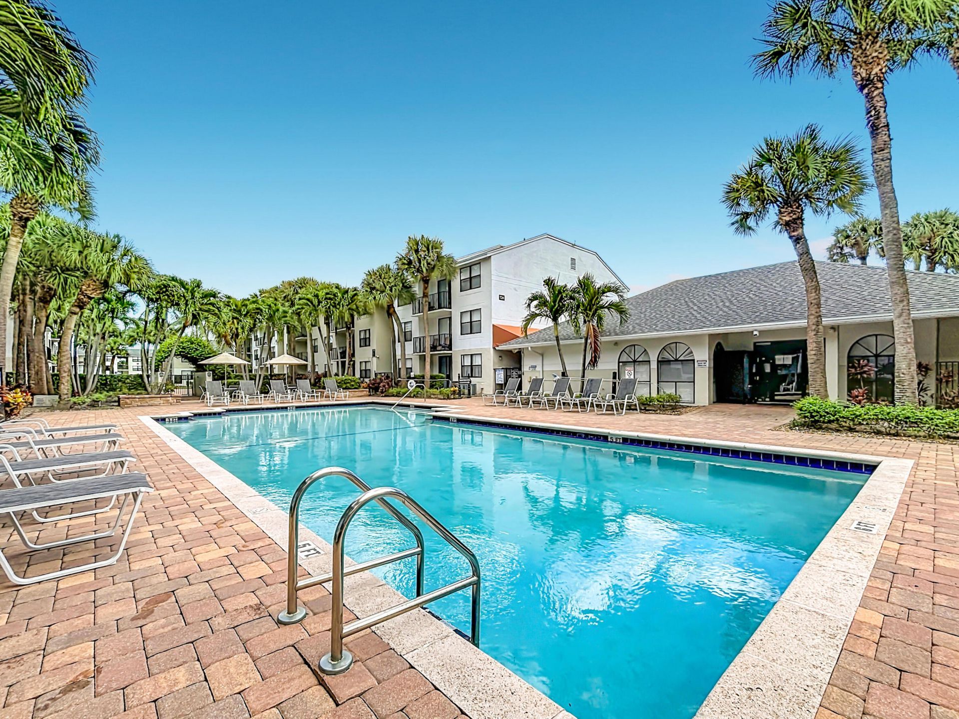 752 Executive Center Drive, Unit 112, West Palm Beach, FL 33401 Photo