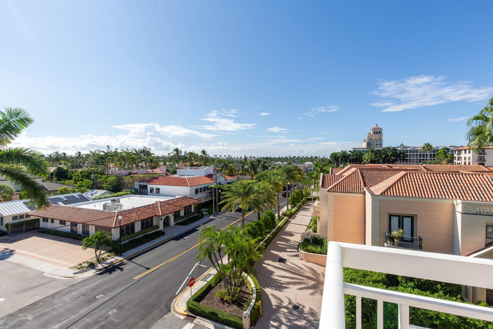 250 Bradley Place, Unit 502, Palm Beach, FL 33480 Photo