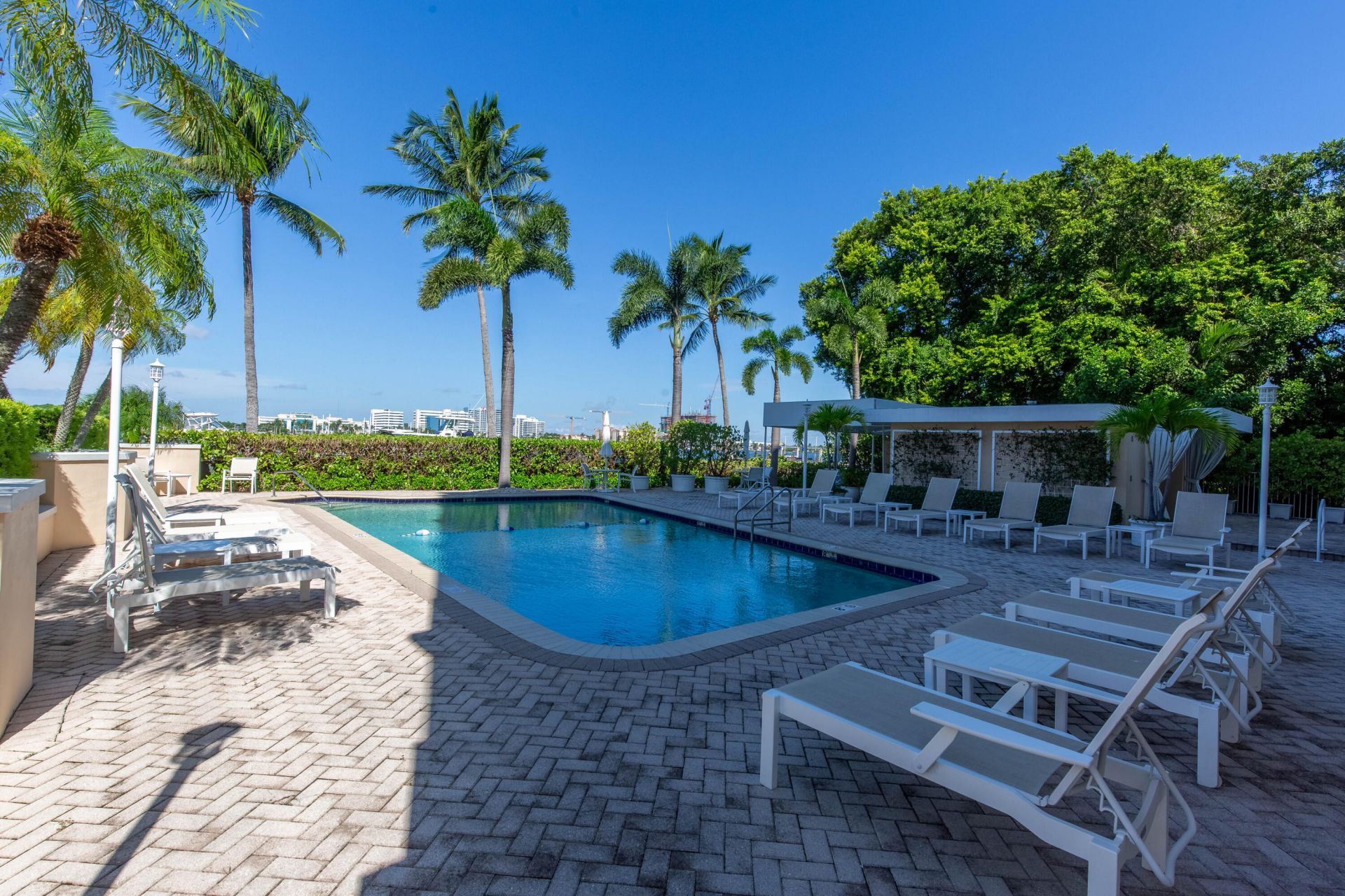 250 Bradley Place, Unit 502, Palm Beach, FL 33480 Photo
