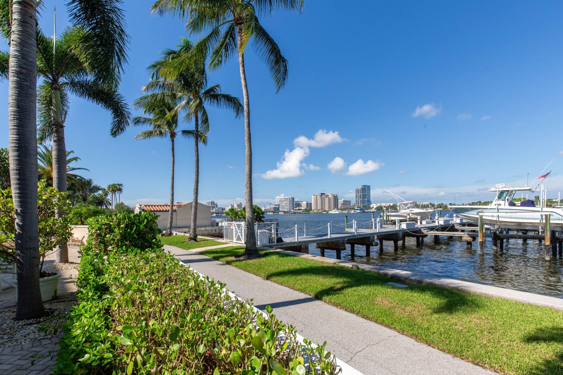 250 Bradley Place, Unit 502, Palm Beach, FL 33480 Photo