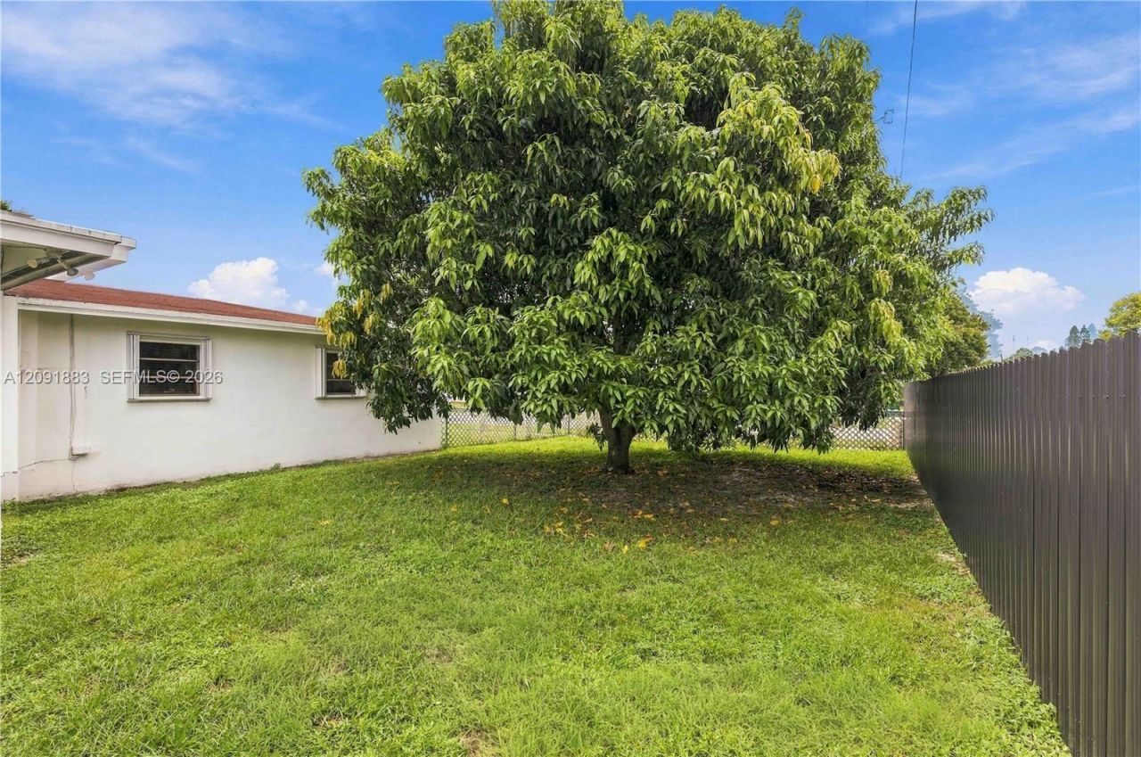 17100 NW 45th Ct , Miami Gardens, FL 33055 Photo