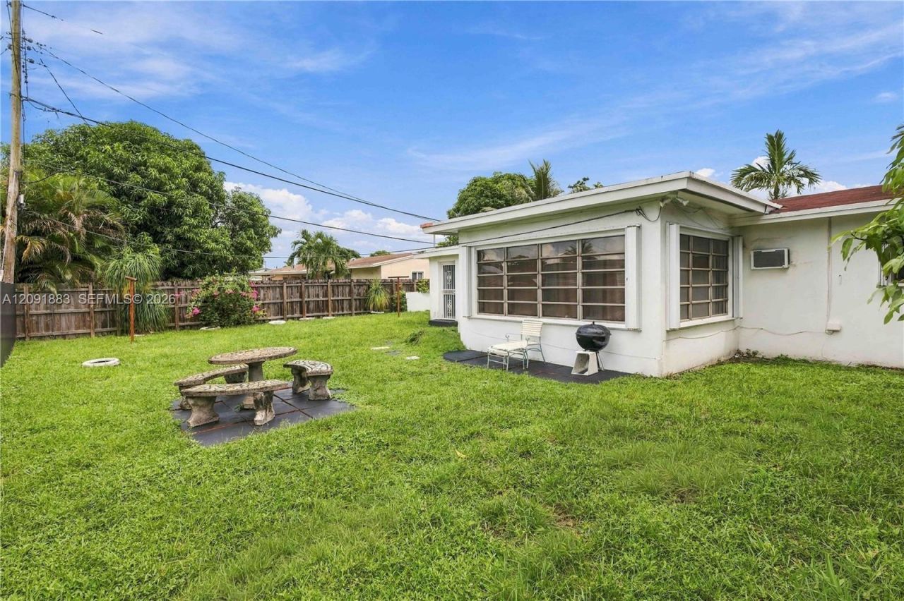 17100 NW 45th Ct , Miami Gardens, FL 33055 Photo