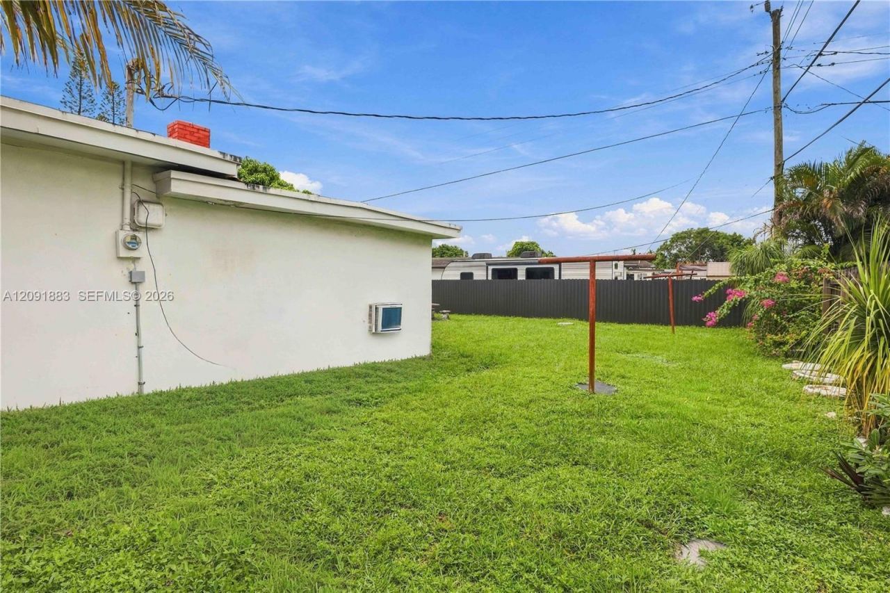 17100 NW 45th Ct , Miami Gardens, FL 33055 Photo
