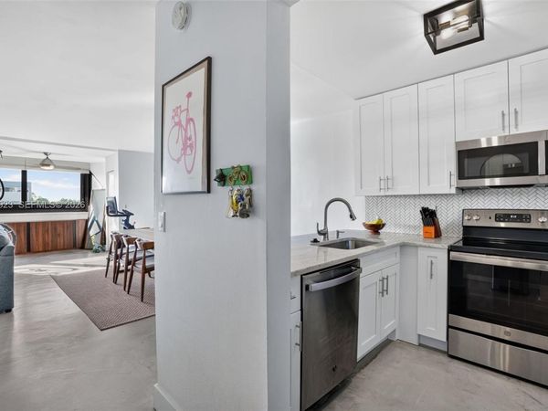 2950 SW 3rd Ave, Unit 6F, Miami, FL 33129