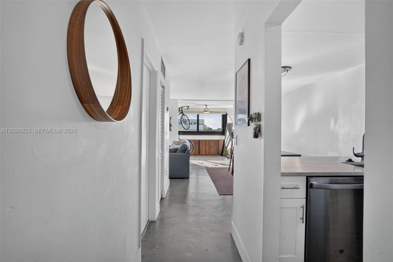 2950 SW 3rd Ave, Unit 6F, Miami, FL 33129 Photo