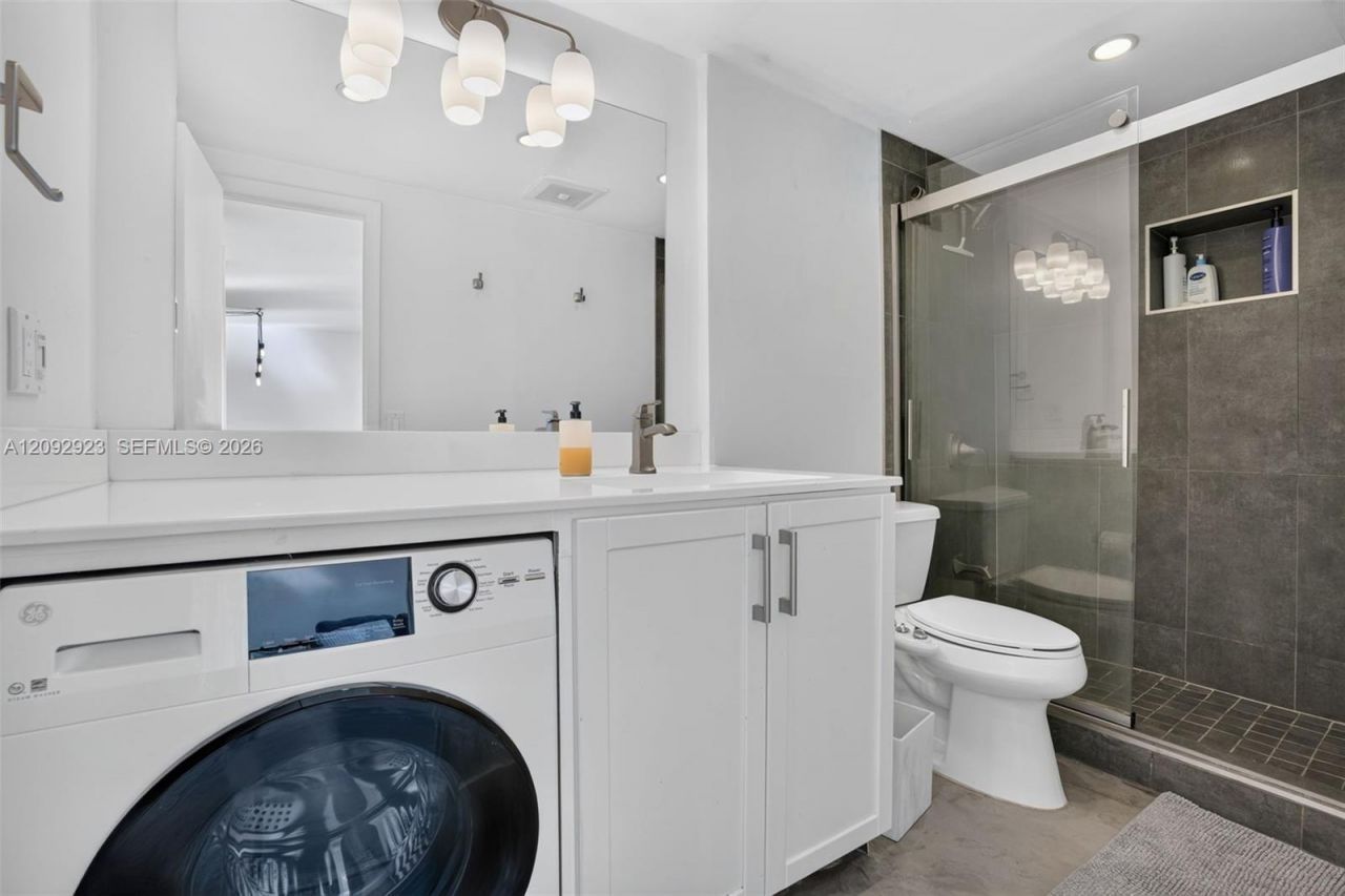 2950 SW 3rd Ave, Unit 6F, Miami, FL 33129 Photo