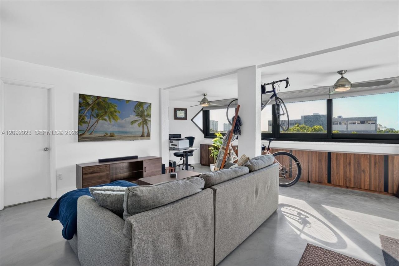 2950 SW 3rd Ave, Unit 6F, Miami, FL 33129 Photo