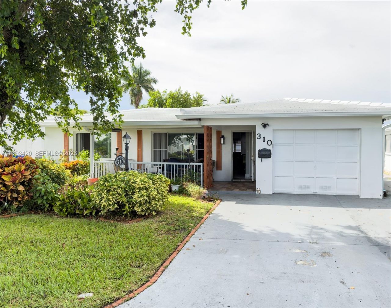 310 NW 25th Ct, Pompano Beach, FL 33064 Photo
