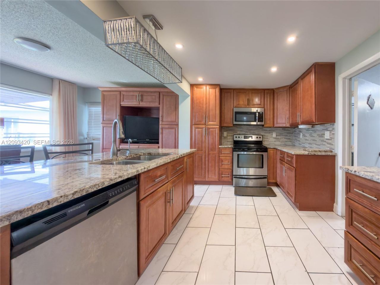 310 NW 25th Ct, Pompano Beach, FL 33064 Photo