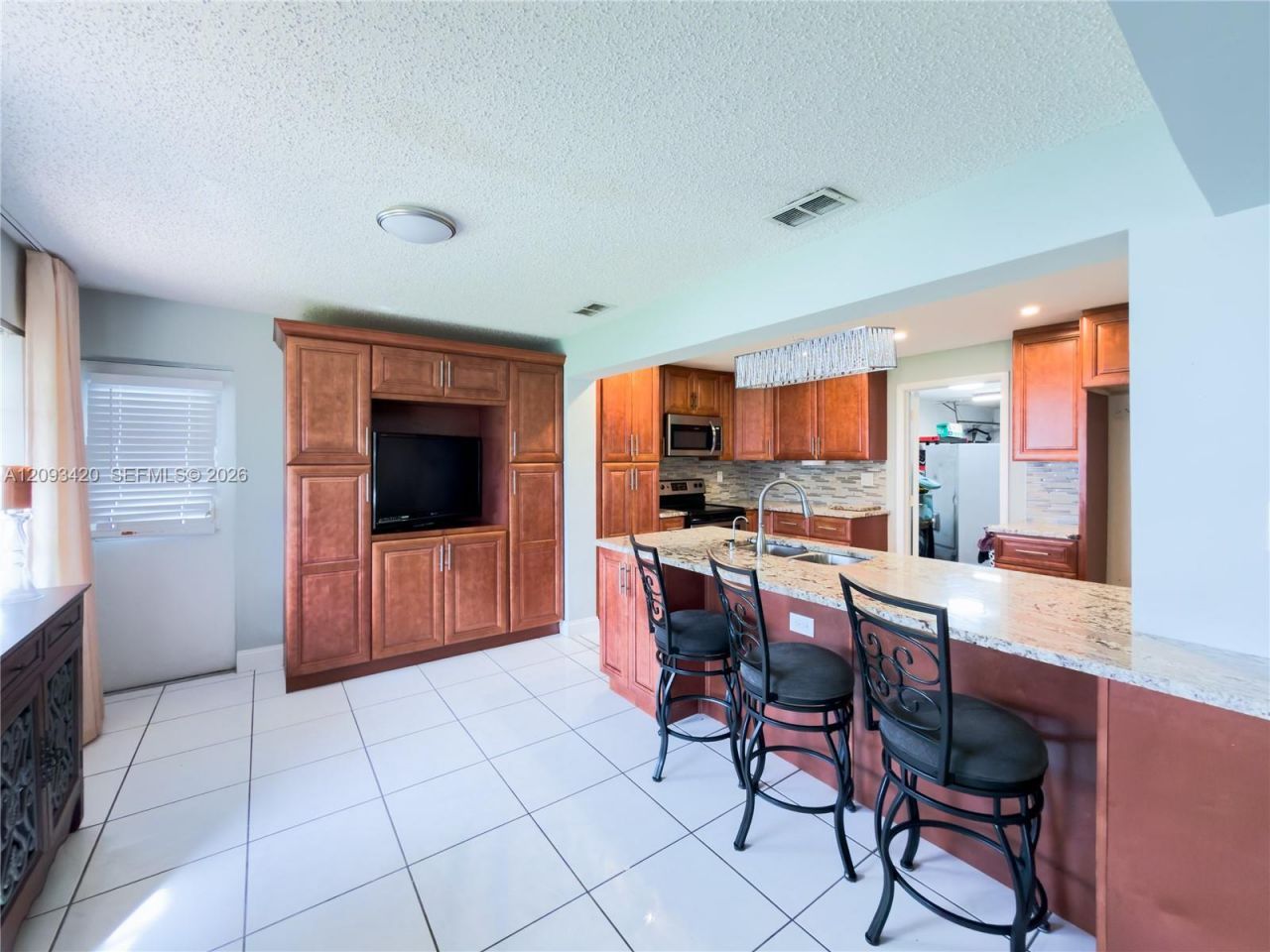 310 NW 25th Ct, Pompano Beach, FL 33064 Photo