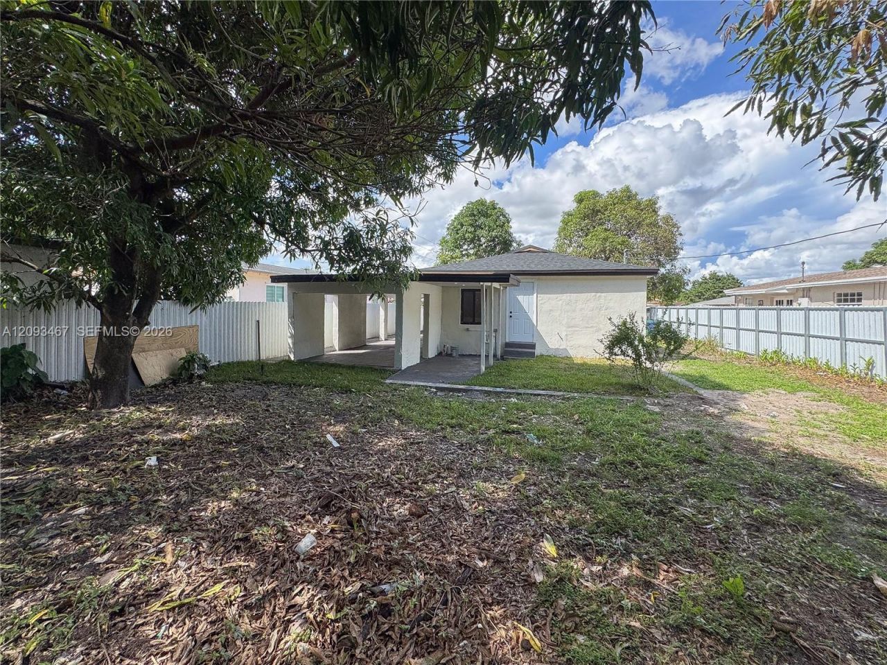 3630 NW 98th St, Miami, FL 33147 Photo