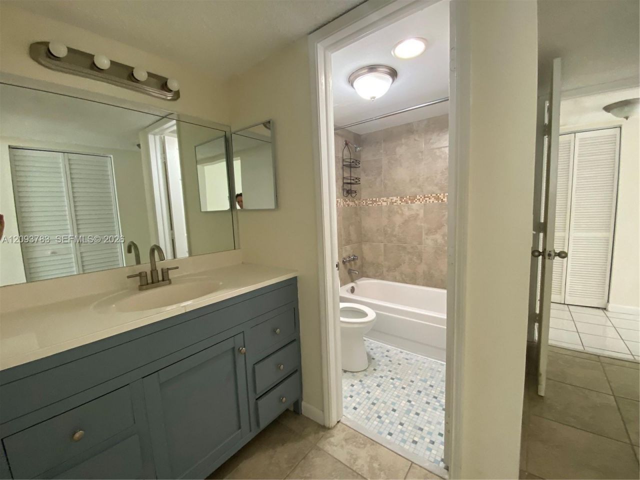 9430 Live Oak Pl , Unit 205, Davie, FL 33324 Photo