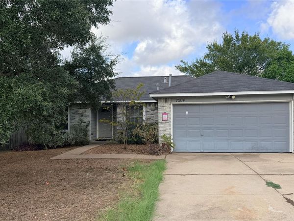 7204 Wardman DR, Del Valle, TX 78617
