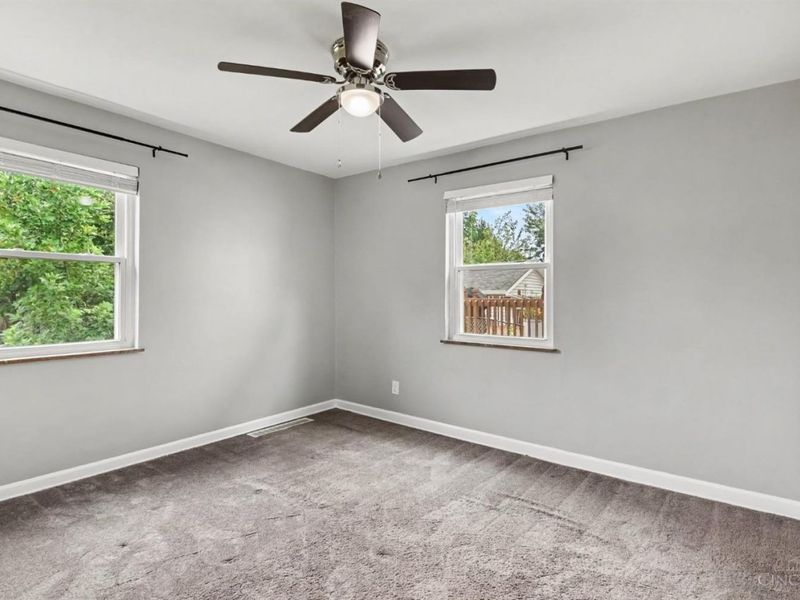 7418 Plainfield Road, Deer Park, OH 45236 Photo 14